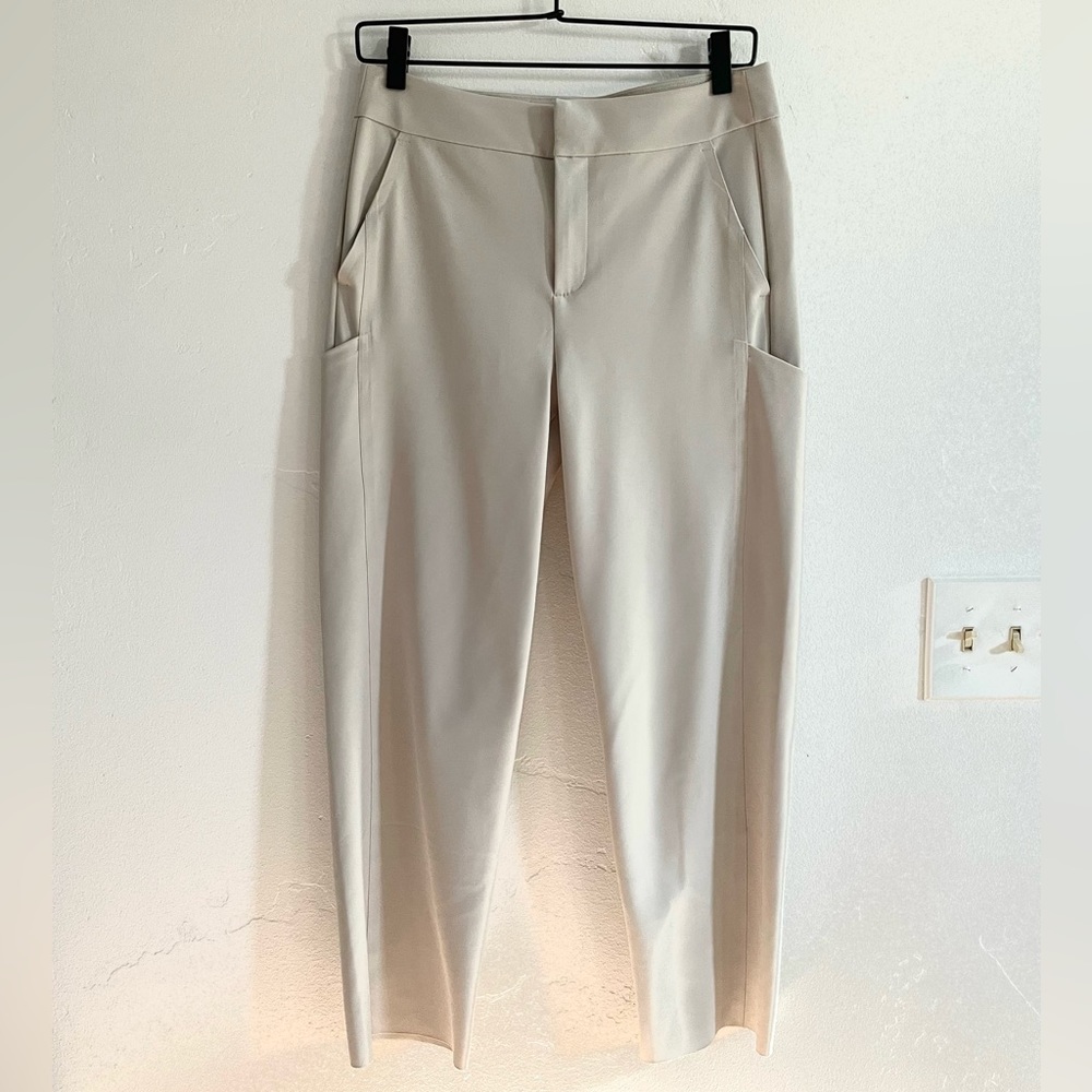 Athleta stellar straight crop pant